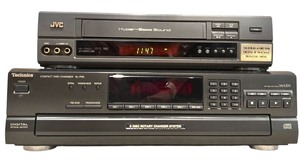 lot 37 image: JVC Hyper-Bass Sound and Technics Mash Compact Disk Changer