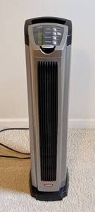 lot 52 image: Lasko Ceramic Space Heater