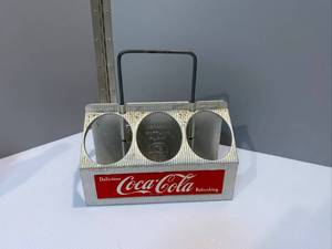 lot 55 image: Mid-Century Coca Cola Bottles with Aluminum Carrier