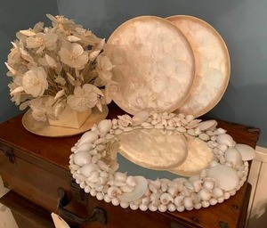 lot 258 image: Capiz Shell Decor Ensemble