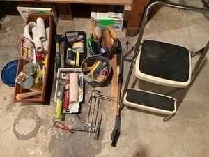 lot 281 image: Painting Supplies