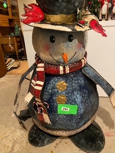 lot 293 image: Lot 293 4 Ft Metal Snowman