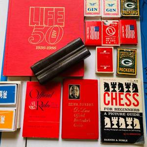 lot 223 image: Vintage Games, Cards and Books