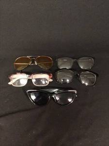 lot 38 image: Set of 5 Assorted Sunglasses for Fashionable Wear