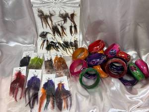 lot 46 image: Collection of 14 Colorful Wooden Bangles and Assorted Feather Earrings