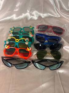 lot 88 image: Collection of Kids Sunglasses with Assorted Styles