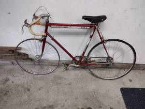 lot 45 image: Vintage French (Nantes) Gitane Bike Bicycle with Reynolds 531 tag on frame