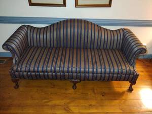 lot 94 image: Chippendale style camel-back sofa with claw foot and striped upholstery. L 80 x H 31 x W 31.