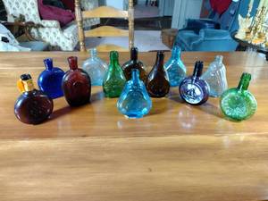 lot 173 image: Museum Edition LTD colored glass flasks  figural bottles. Inspect for details