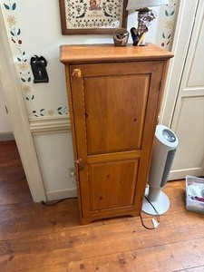 lot 108 image: Early American Jewelry Armoire
