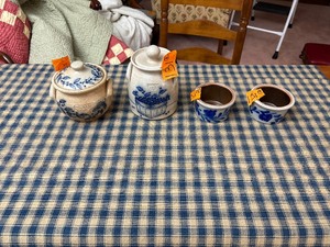 lot 131 image: 4 pc. Salmon Falls salt glazed Stoneware