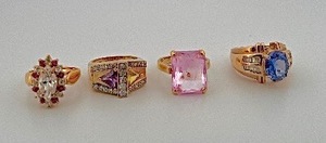 lot 285 image: 4 .925 rings