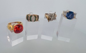 lot 287 image: 4 .925 rings