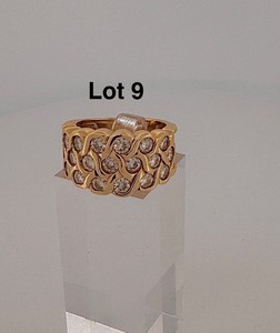 lot 9 image: 14 karat gold and diamond ring size 7 13 g.