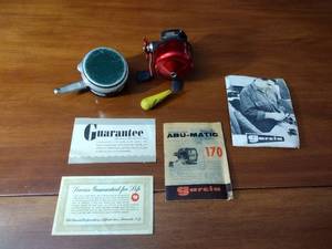 lot 256 image: 2 fishing reels Garcia ABU-Matic 170 spincast reel Perrine Pemco Fly reel made in Minneapolis No.85