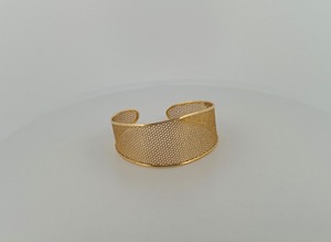 lot 18 image: Vior Italy 14k gold designer cuff bracelet 10 grams