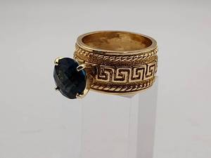 lot 47A image: Art Deco 14k gold ring with green stone 10g size 8