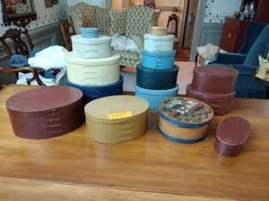 lot 293 image: 15 round wooden vintage hat boxes andor cheese boxes pantry boxes