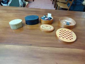 lot 298 image: 4 wood boxes with yarn