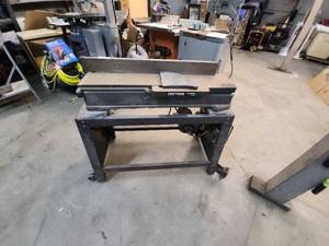 lot 21 image: Craftsman Industrial Planer