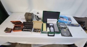 lot 27 image: Assortment of Tools and Accessories Including Craftsman Wet Wheel Sharpener