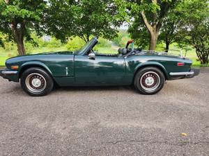 lot 2 image: 1975 Triump Spitfire Convertible