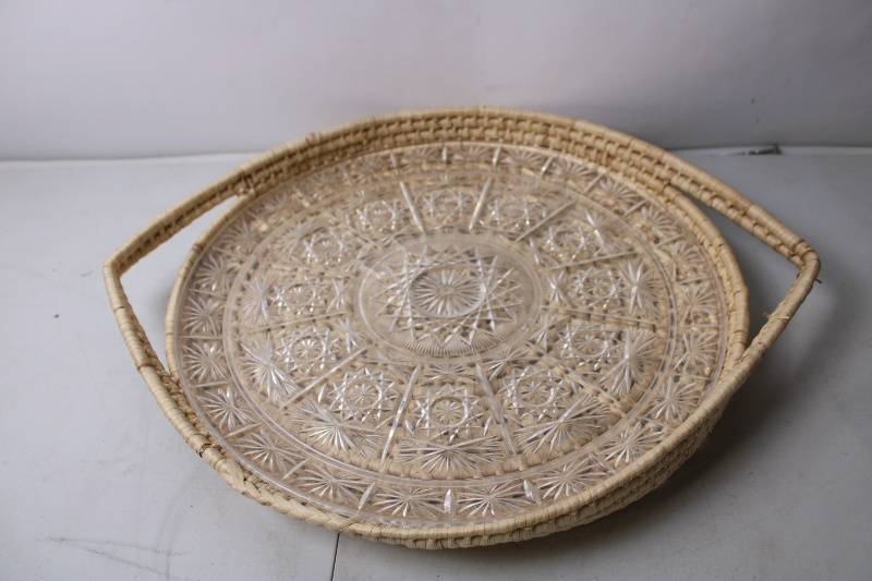 lot 134 image: Vintage Wicker and Glass Serving Tray with Decorative Design