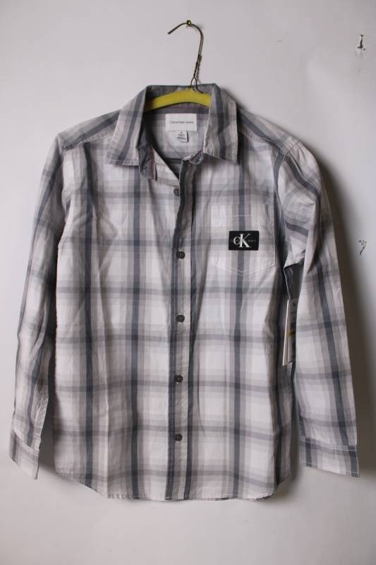 lot 214 image: Calvin Klein Jeans Gray Plaid Shirt, Size M