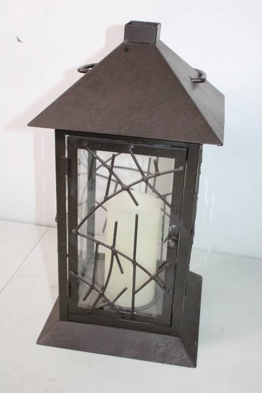 lot 242 image: Decorative Metal Lantern with Candle Holder