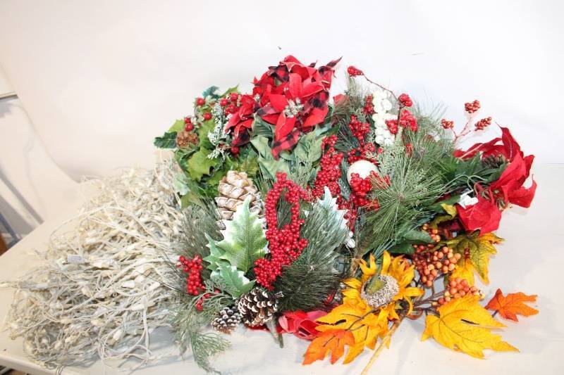 lot 269 image: Set of Seasonal Artificial Floral Arrangements with Pine Cones and Berries