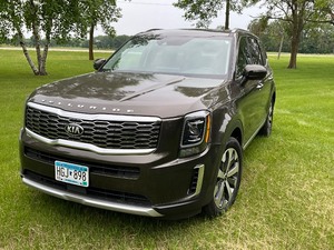 2020 Kia Telluride S – AWD SUV