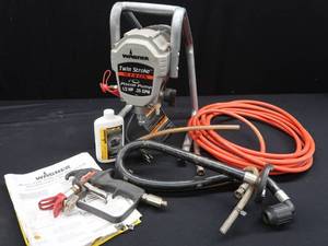 lot 3 image: WAGNER AIRLESS PAINT SPRAYER