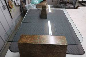 lot 57 image: UNIQUE OVERSIZED COFFEE TABLE