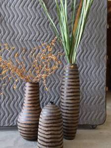 lot 61 image: 3 GORGEOUS TALL VASES WITH STEMS AND FOLIAGE
