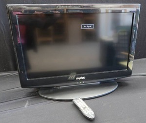 lot 66 image: SANYO TV W REMOTE