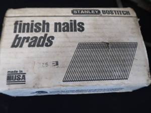 lot 103 image: NEW BOX OF BOSTITCH 1 14 FINISH NAILS PLUS