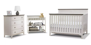 lot 96 image: Sorelle Farmhouse Room in a Box Crib