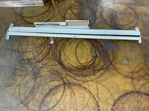 lot 215 image: Cool Retractable Screen Door for Single Door Opening