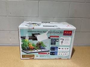lot 217 image: Aqua Culture 10-Gallon Glass Aquarium Starter Kit