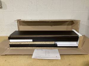 lot 402 image: 5 Shelf Bookcase - Room Essentials