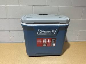 lot 224 image: Coleman 316 Series 60QT Ice Chest Rolling Cooler with Wheels