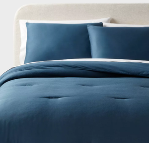lot 129 image: Washed Cotton Sateen Comforter and Sham Set - Threshold