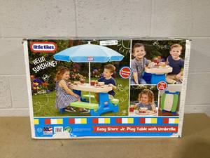 lot 493 image: Little Tikes Easy Store Jr. Play Table with Umbrella