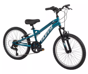 lot 24 image: Huffy Highland Mountain Bike - 20 Wheels - 7 Speeds - Emerald Gloss