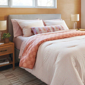 lot 242 image: 3PCS King Size Boho Reversible Printed Comforter & Sham Set Bronze - Threshold