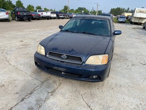 lot 16 image: 2004 Subaru Legacy