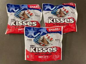 lot 13 image: 3 Packs of Limited Edition Hersheys Kisses Milk Chocolate - 10.1 oz Each