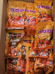 lot 103 image: Box of Brachs Mellowcreme Autumn Mix Candy - 12 Packets