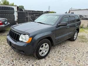 lot 2 image: 2008 Jeep Grand Cherokee Laredo 4x4