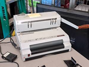 Akiles Coil Mac 41ECI Coil Binding Machine